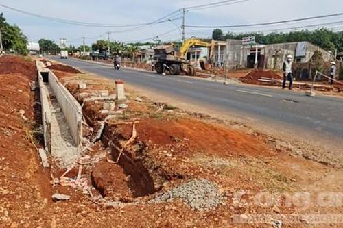 Xử phạt 5 đơn vị thi công mất an toàn giao thông trên QL19