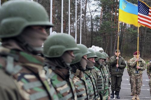 Chuyên gia Nga bình luận kế hoạch đưa lực lượng gìn giữ hòa bình NATO vào Ukraine