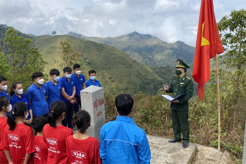 Nhiều hoạt động thiết thực hướng về biên giới, hải đảo trong Tháng Thanh niên