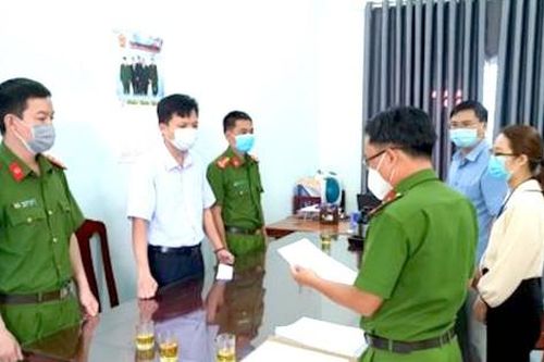 Bắt Giám đốc công ty 'chém gió', lừa đảo hơn 2,4 tỷ đồng