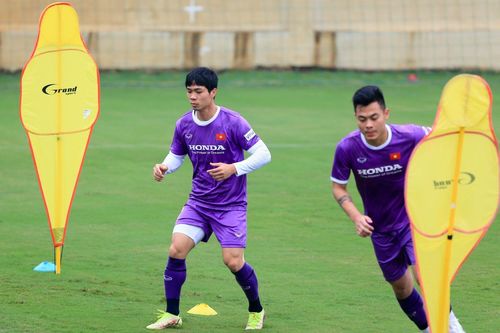 Đội tuyển Việt Nam tiếp tục thiếu hụt lực lượng vì COVID-19