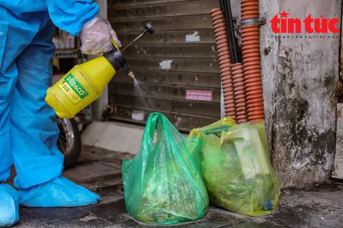 Đắk Lắk: Nguy cơ lây mắc COVID-19 từ rác thải sinh hoạt của F0