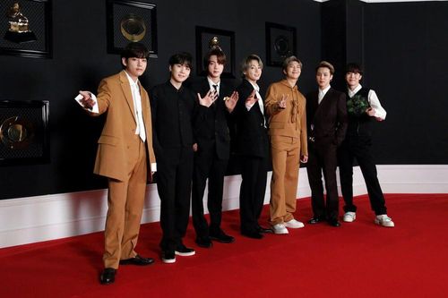 Hay tin BTS sẽ biểu diễn tại lễ trao giải Grammy 2022, fandom rơi vào cảm xúc hỗn độn