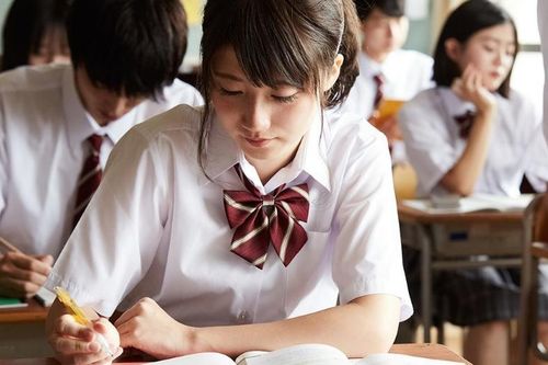 Bất ngờ với lý do trường học Nhật cấm nữ sinh buộc tóc đuôi ngựa