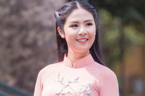 Hoa hậu đầu tư chứng khoán: Đôi khi phải 'xóa app' cho đỡ nặng đầu