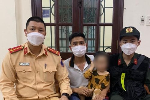 Quảng Ninh: Giải cứu bé trai bị bố ôm lên cầu Bãi Cháy dọa ném xuống biển