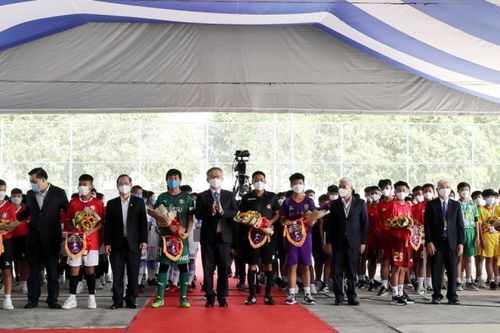Tám đội dự Giải bóng đá thiếu niên quốc tế U13 Việt Nam và Nhật Bản