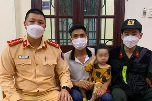 Mâu thuẫn với vợ cũ, bố bế con trai mang lên cầu Bãi Cháy dọa ném xuống biển