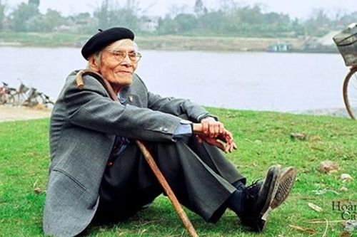 Lục bát Hoàng Cầm