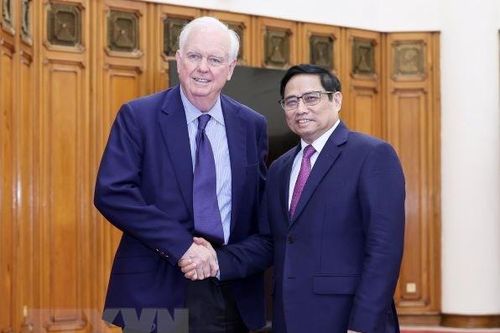Thủ tướng tiếp Giám đốc Chương trình Việt Nam tại Đại học Harvard