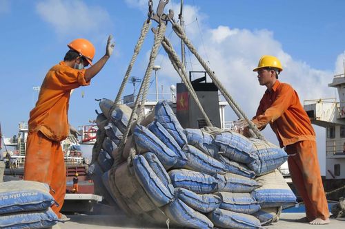 Philippines xem xét gia hạn biện pháp tự vệ với xi măng nhập khẩu