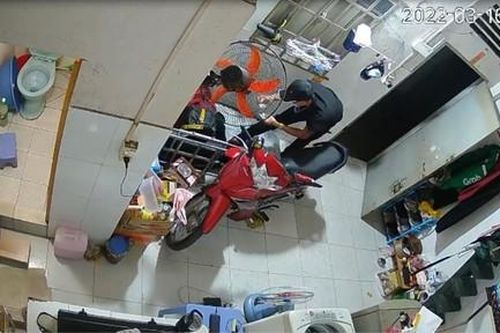Truy bắt kẻ đột nhập phòng trọ của tài xế xe công nghệ, trộm tài sản gần 50 triệu