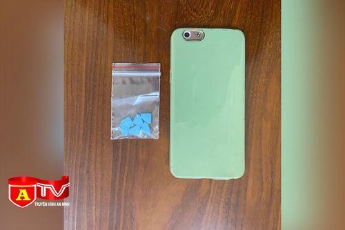 Tuần tra phát hiện đối tượng mua bán trái phép chất ma túy