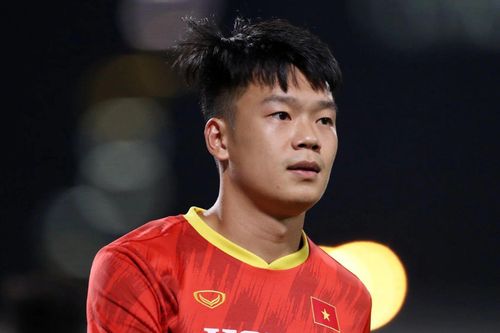 Cơ hội đá chính ở trung tâm hàng thủ Việt Nam thuộc về ai?