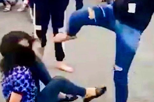 Yêu cầu làm rõ và xử lý nghiêm vụ xô xát giữa 2 nhóm nữ sinh ở Hải Phòng