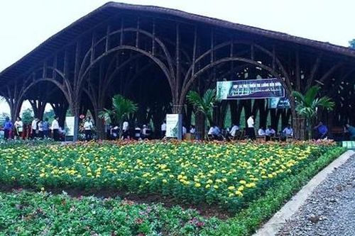 Dự án 10 lần gia hạn vẫn chưa xong do vướng pháp lý