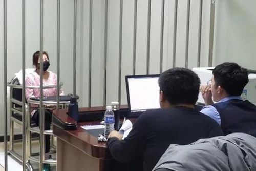 Bạn gái không bao giờ tẩy trang và cú lừa tình khiến gã trai 'ngã ngửa'