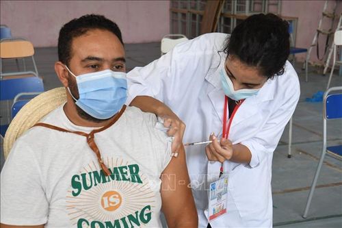 Tỷ lệ tiêm chủng ở châu Phi tăng 15%