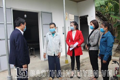 Để người dân trong vùng dự án an cư