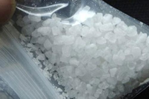 Gọi cho cảnh sát nhờ 1 việc, người đàn ông lập tức bị bắt, lý do làm dân mạng cười sặc sụa