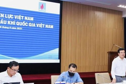 Vì sao PVN không 'thắng' được EVN trong tiếp quản điện Phú Mỹ?