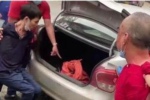 Bắt 02 đối tượng vận chuyển 14 bánh heroin