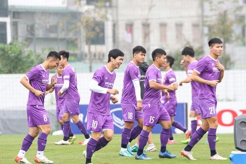 Hoàng Đức trở lại, tuyển Việt Nam có thêm ca mắc Covid-19