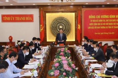 Chủ tịch Quốc hội Vương Đình Huệ làm việc tại Thanh Hóa