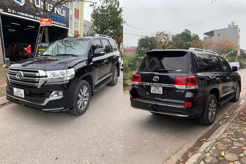 Cận cảnh Toyota Land Cruiser hơn 4 tỷ, biển 'ngũ quý 5' Thái Nguyên