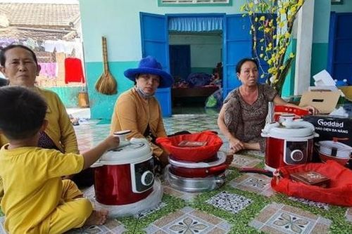 Công an vào cuộc vụ 'mua hàng xong được trả lại tiền'