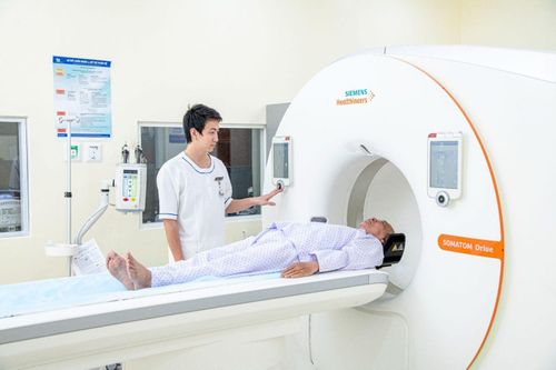 Ai được khuyến cáo tiêm kháng thể đơn dòng Evusheld để phòng Covid-19?