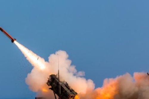 Mỹ chuyển hệ thống phòng thủ tên lửa Patriot cho Ả-rập Xê-út giữa cơn 'khát' dầu