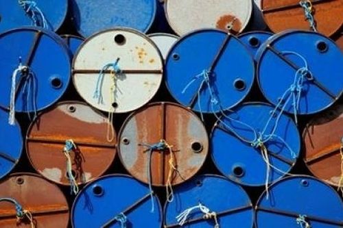 Giá dầu thô giảm hơn 7% khi EU hủy bỏ lệnh cấm khai thác dầu của Nga