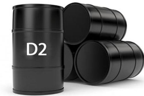 Nga cắt giảm sản lượng nhà máy lọc dầu khiến tình trạng thiếu hụt diesel ngày càng trầm trọng
