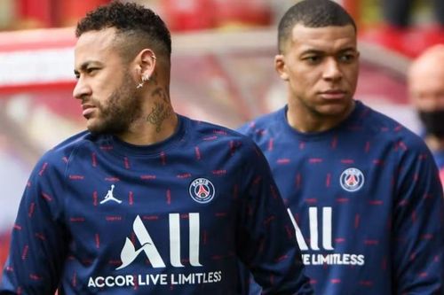 Phòng thay đồ PSG chia phe cánh, căng thẳng đáng sợ