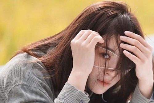 Hẹn Hò Chốn Công Sở tiếp tục bị gắn mác phim 'ba xu' vì loạt tình tiết vô lý đến ngớ ngẩn