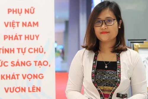 Cô giáo toàn cầu với lớp học 'xuyên biên giới'