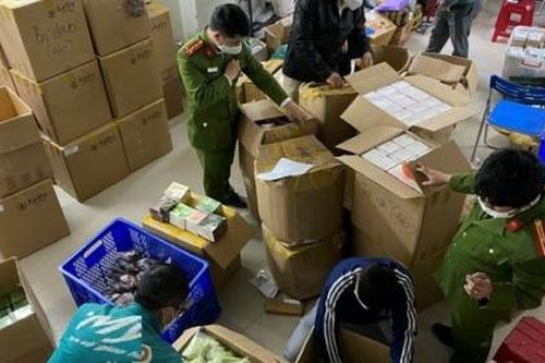 Thừa Thiên Huế: Phạt một Giám đốc gần 500 triệu đồng vì kinh doanh hàng kém chất lượng