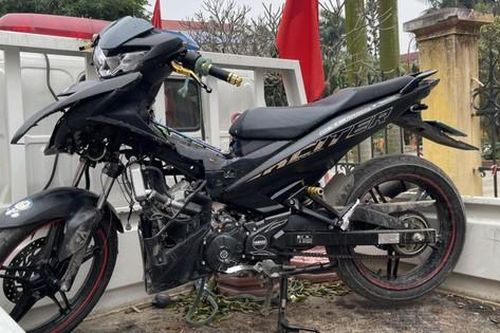 Đâm trúng người phụ nữ đi bộ tử vong, hai thanh niên bỏ trốn khỏi hiện trường