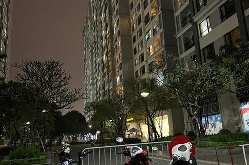 Hà Nội: Bé gái rơi từ tầng 26 xuống đất ở chung cư cao cấp
