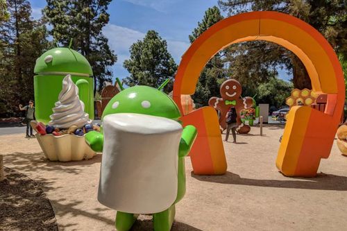Di dời tượng Android, trụ sở Google bị đánh giá 1 sao