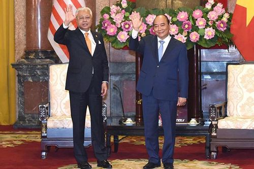 Thủ tướng Malaysia kết thúc tốt đẹp chuyến thăm chính thức Việt Nam