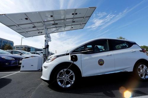 Công suất sản xuất pin lithium-ion toàn cầu được dự báo tăng 5 lần vào năm 2030