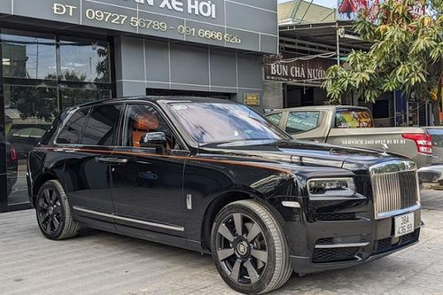Rolls-Royce Cullinan gần 40 tỷ đồng, 'về nhà' đại gia Hà Tĩnh