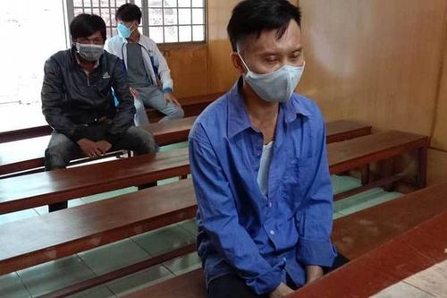 Kết đắng của người đàn ông mang búa tới khách sạn chém nhân tình của vợ