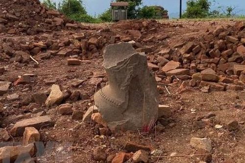 Nhức nhối 3 di sản bị xâm hại chỉ trong tháng ba này
