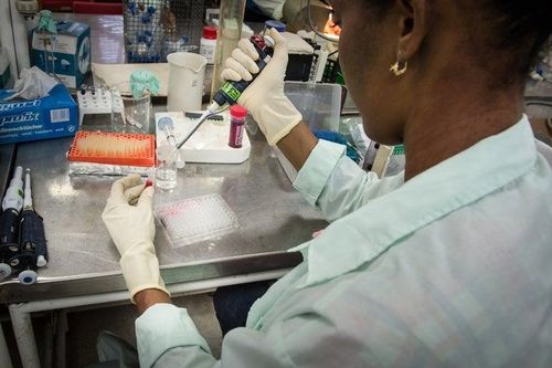 Giới khoa học Cuba lạc quan về kết quả thử nghiệm vaccine điều trị ung thư phổi