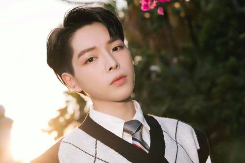 Đức Phúc bị đối tượng mạo danh Erik và bạn trai cũ Hòa Minzy để lừa đảo