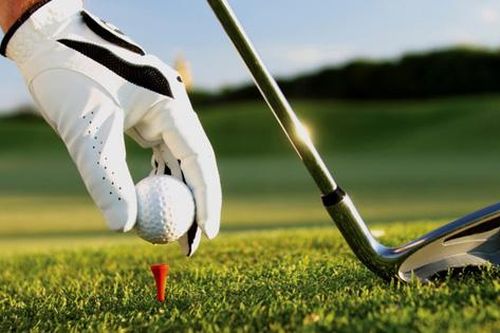 Chi phí cho một buổi chơi golf ở Việt Nam tốn kém cỡ nào?