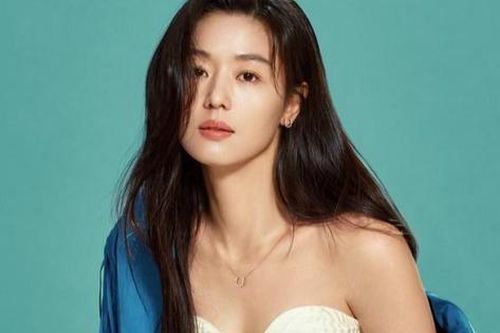 Thói quen kỳ quặc trong lúc ăn giúp 'mợ chảnh' Jeon Ji Hyun 'bảo tồn' nhan sắc theo thời gian
